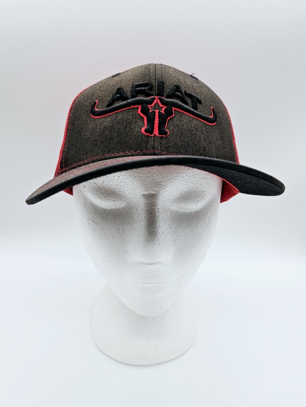 ARIAT | longhorn cow bull embroidered distressed mesh snap back cap hat